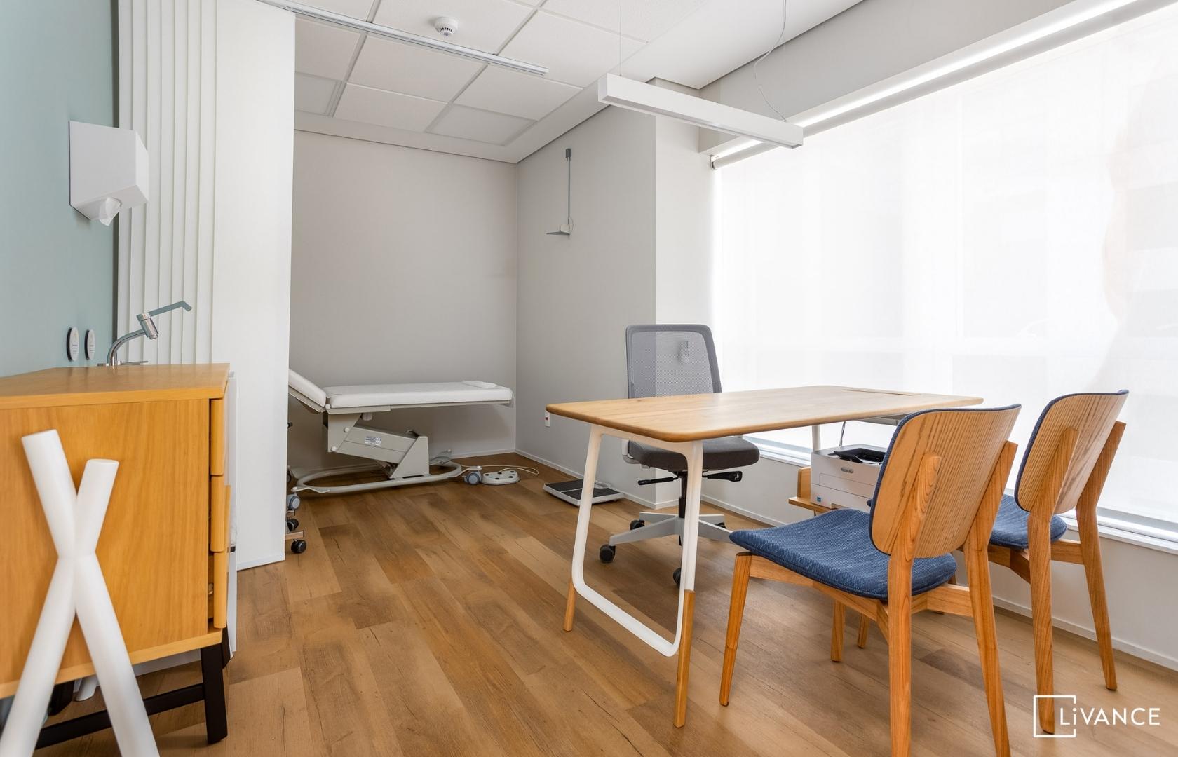 Dr. Guilherme Foizer Foto Clínica #6.1